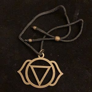 ⚜️Third eye chakra Key Chain/Car Charm!